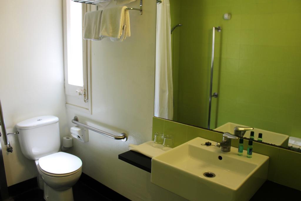Raval Botella Private Auberge de jeunesse *